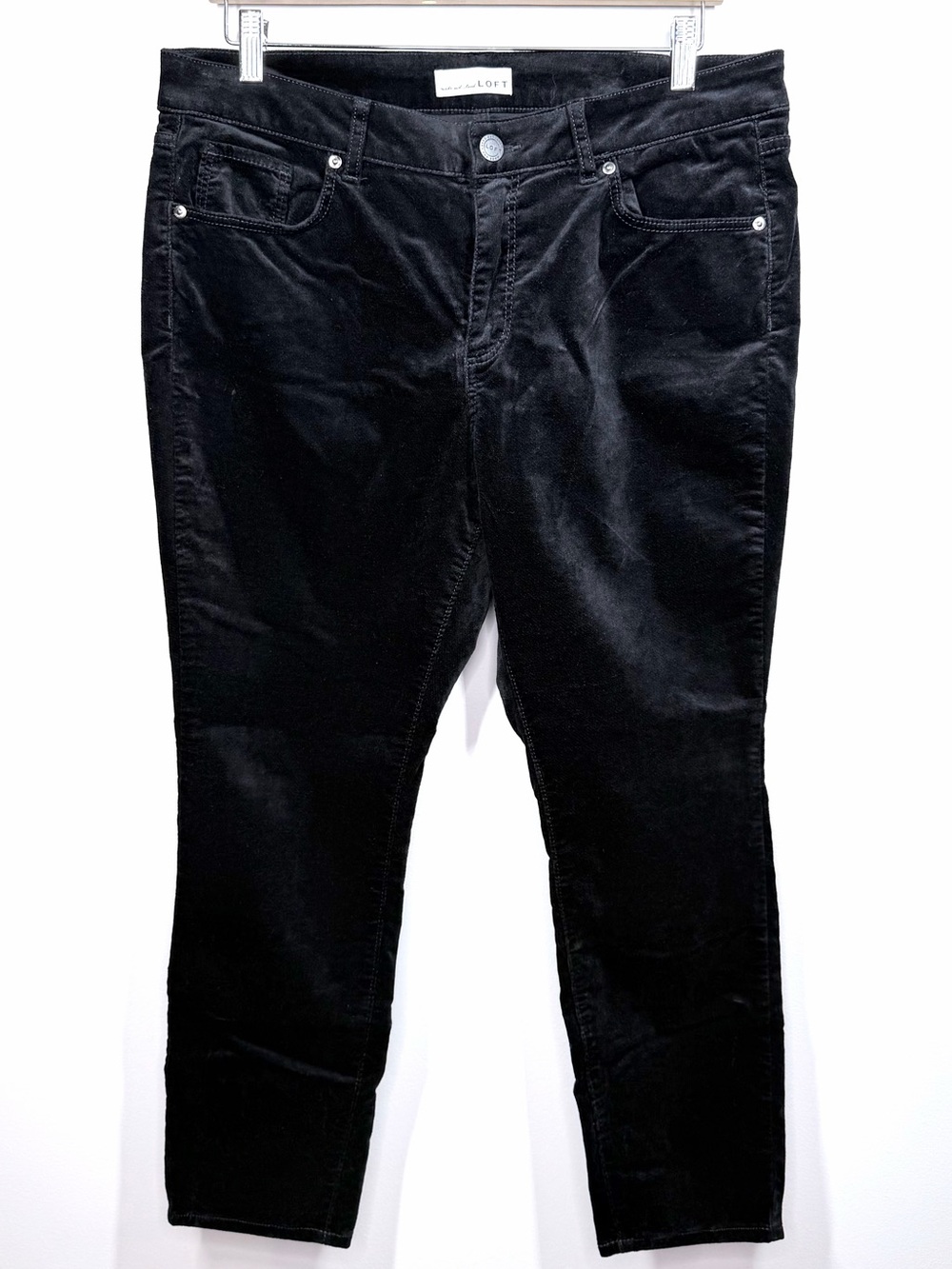 LOFT Black Velvet Modern Skinny Pants Size 32 / 14